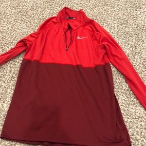 Nike top